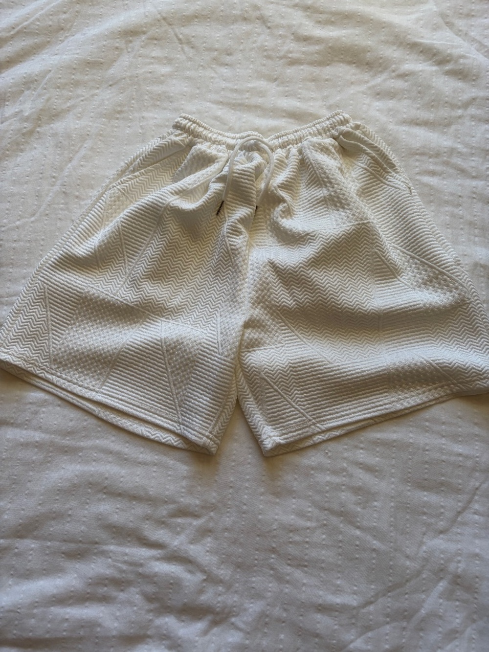 Brand New White cotton Shorts, Size M